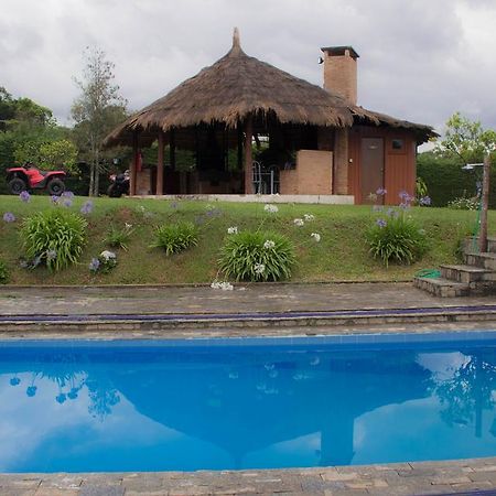 Pousada Marco Polo Campos do Jordão エクステリア 写真