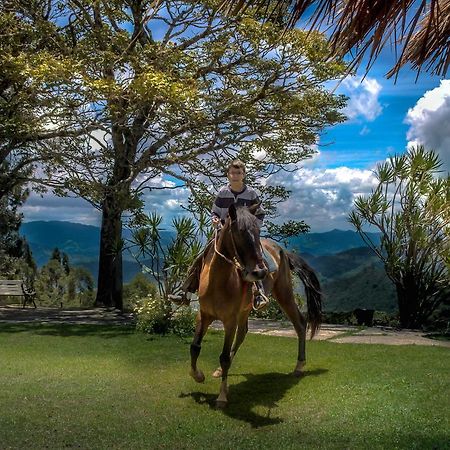 Pousada Marco Polo Campos do Jordão エクステリア 写真